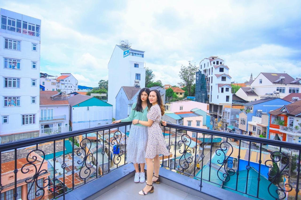 Hotel The Lush House Da Lat Esterno foto