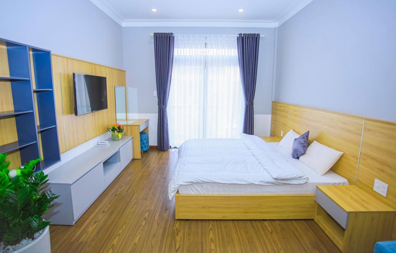 Hotel The Lush House Da Lat Esterno foto
